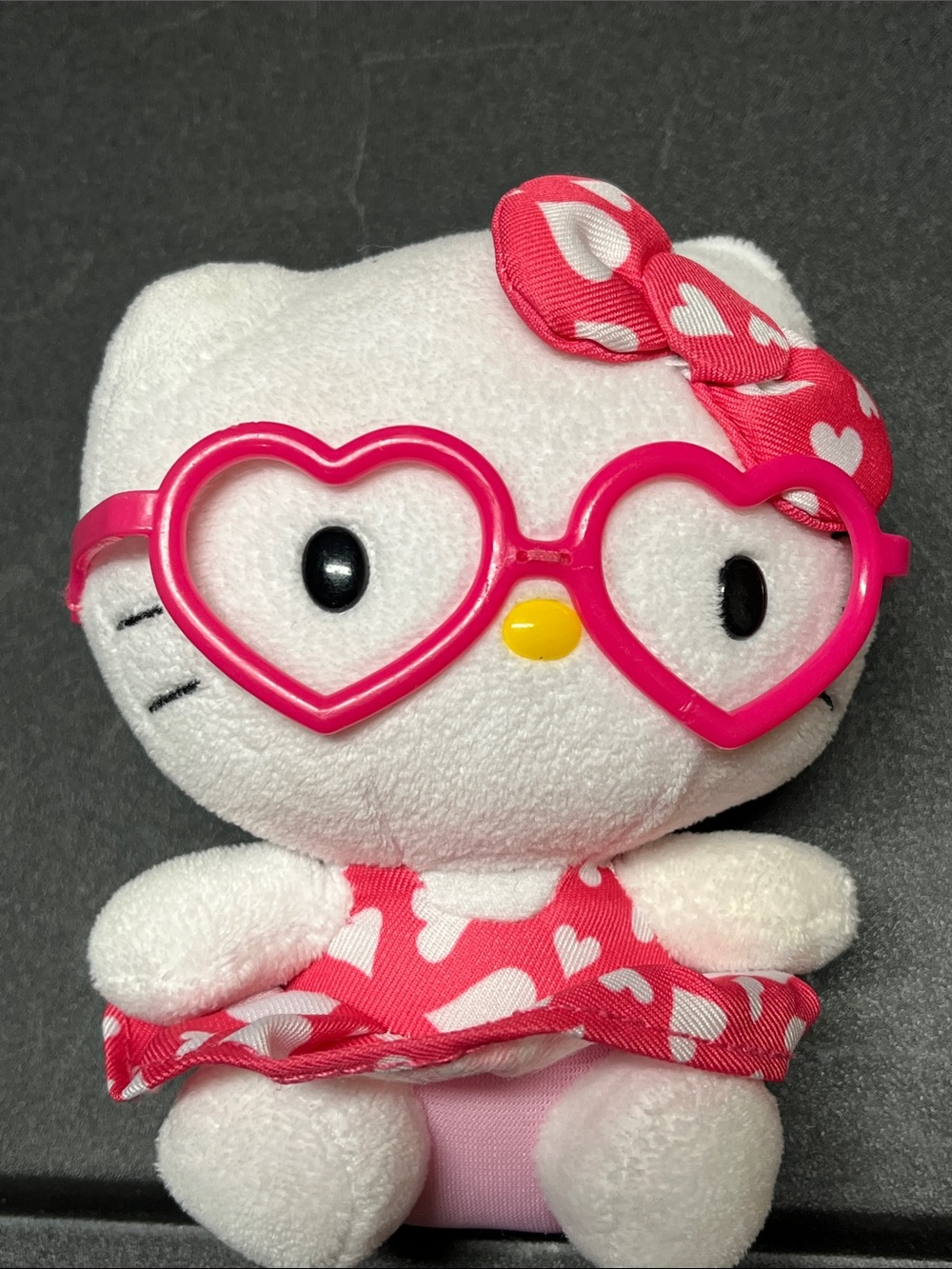 TY Hello Kitty by Sanrio White Plush with Pink Heart Glasses and Bow